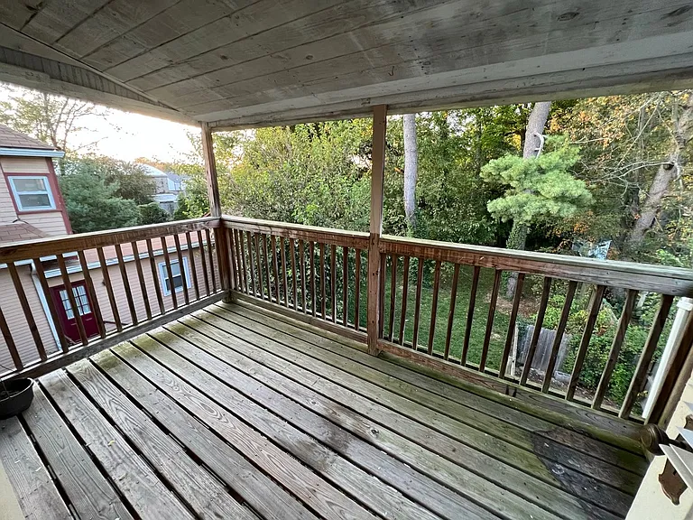 2831 Westminster Ct — Photo 12