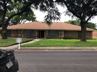 1014 Clear Springs Dr, Desoto, TX 75115