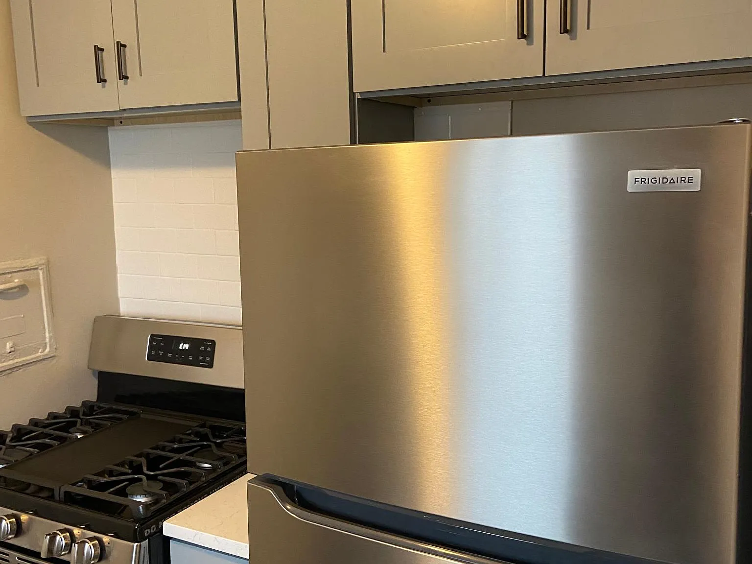 2 bed, 1200 sqft, $1,695 — Photo 3