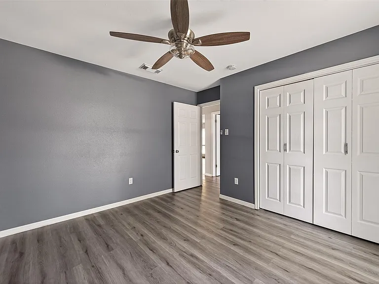24006 Lone Elm Dr — Photo 14