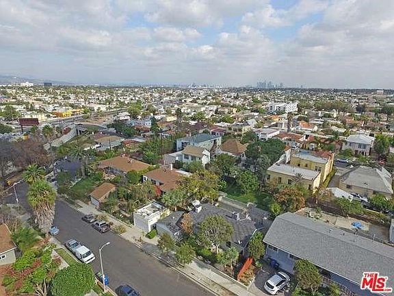 2nd image of 1826 Cochran Pl
