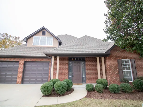 303 Creekside Ln, Pelham, AL 35124
