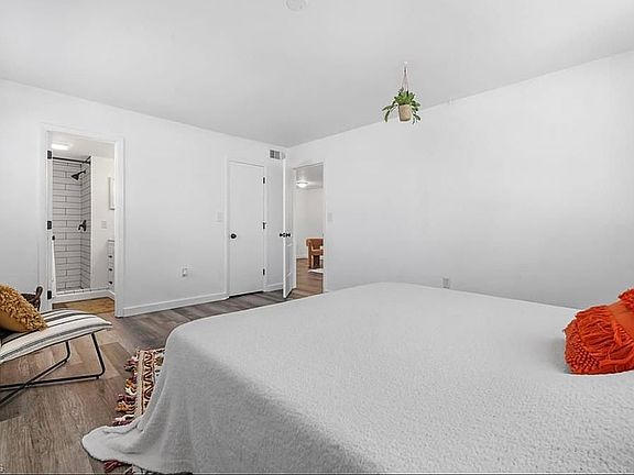 4th image of 499 Forest Lakes Blvd #2-306