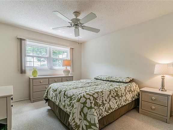 4th image of 2537 Golf Course Dr #519