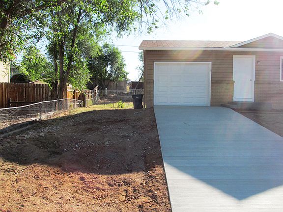 New concrete driveway