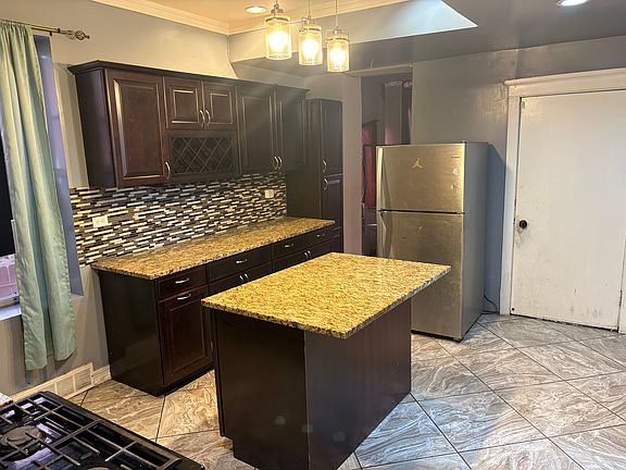 2nd image of 1807 N Karlov Ave #1