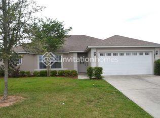 135 Compass Rose Dr, Groveland, FL 34736