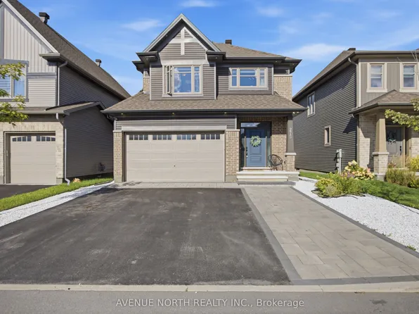 275 Trollius Way, Ottawa, ON K1T 0S2