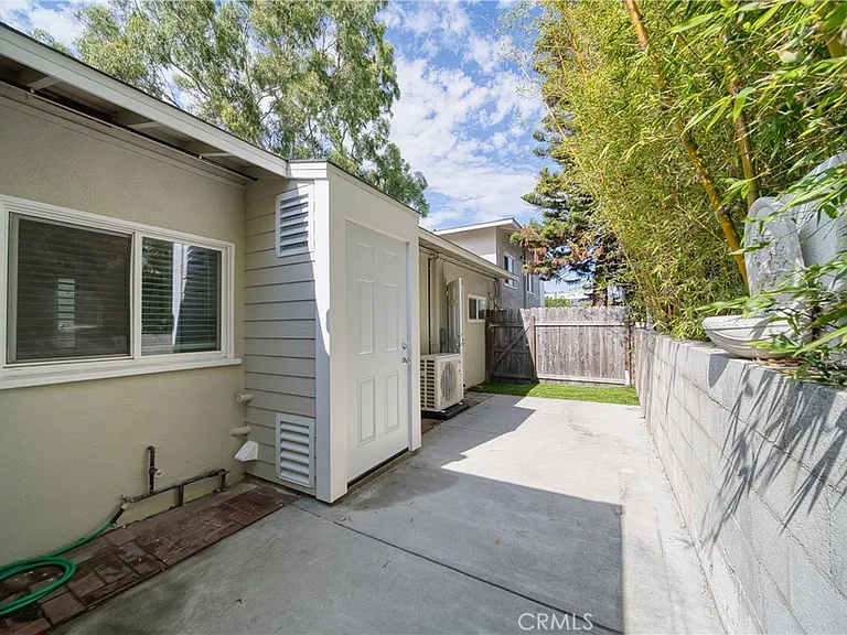 926 Manhattan Beach Blvd #A — Photo 13