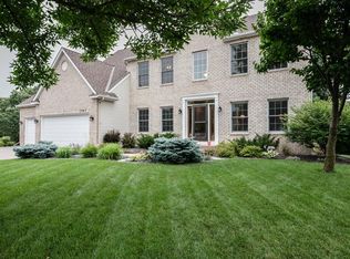 1707 Spinaker Ln, Woodbury, MN 55125