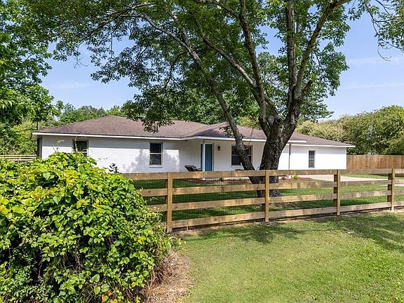 3rd image of 40 Lee Road 438