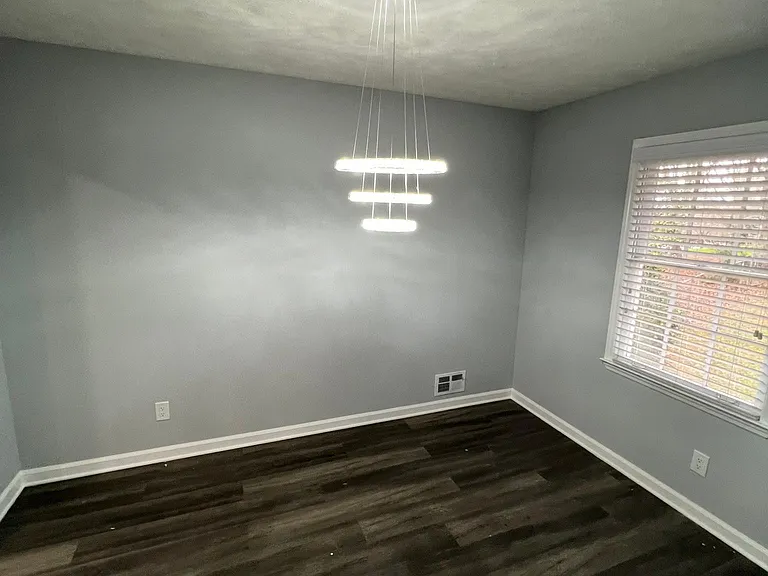 6959 Lockridge Dr — Photo 11