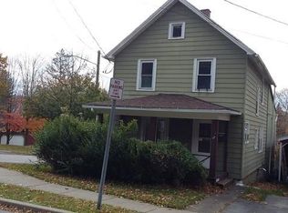 25 Prospect St, Warsaw, NY 14569