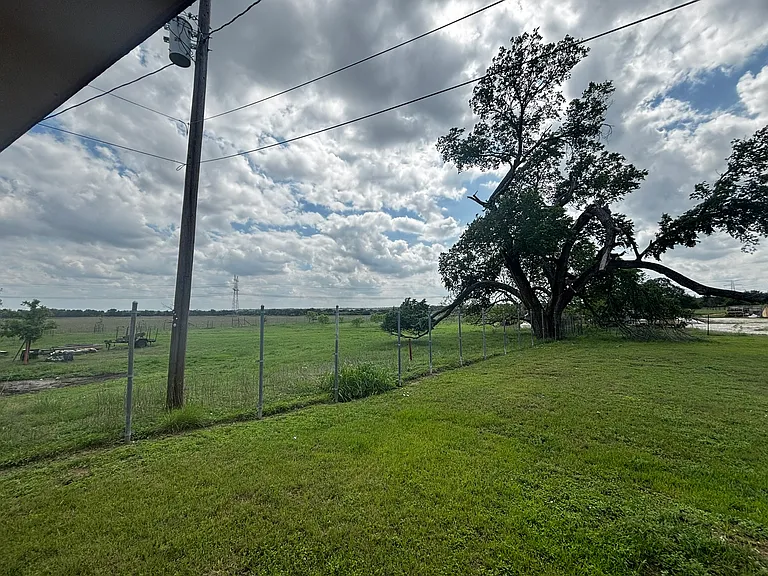 436 County Road 4616 — Photo 17