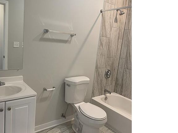 4th image of 7425 S Colfax Ave #2