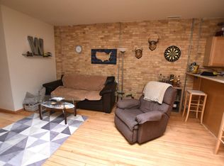 415-419 N Main St #C, Oshkosh, WI 54901