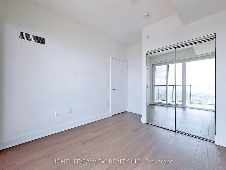 30 Shore Breeze Dr #3220 — Photo 14