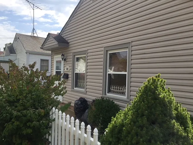 816 Georgia Ave — Photo 2