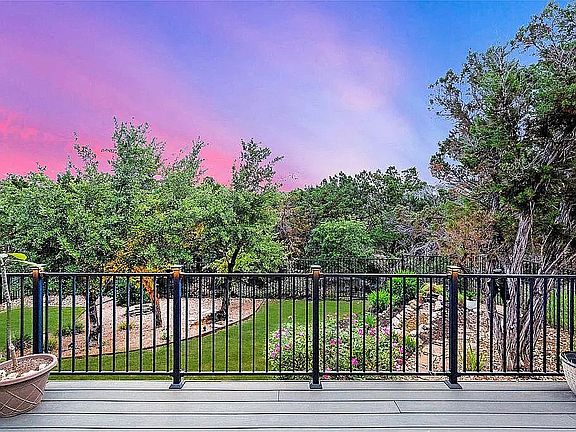 4th image of 307 Sumalt Gap Way