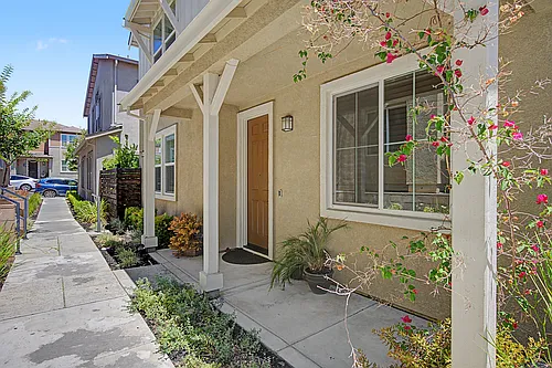 4140 Healdsburg Way Photo 1