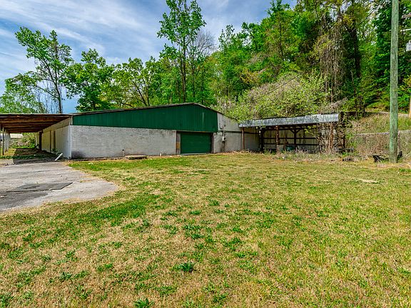 5th image of 453 Schmidt Rd