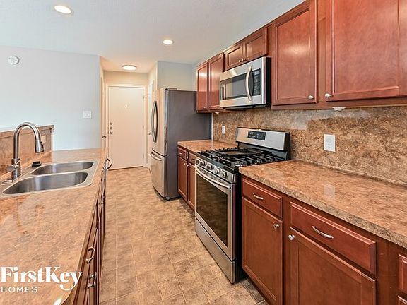 5th image of 15622 Harris Canyon Ln