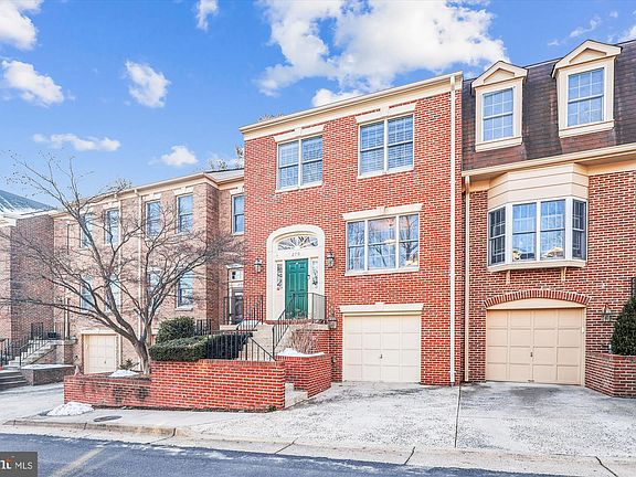 3rd image of 270 Gretna Green Ct #41