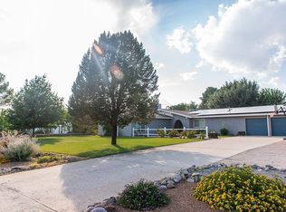 3005 Karen Dr, Las Cruces, NM 88001