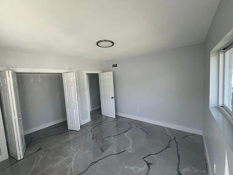 BEDROOM 2-3