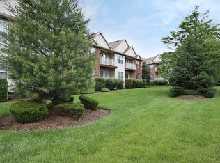 7 Katie Ct, East Hanover, NJ 07936