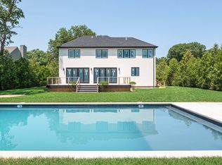 65 Bellows Terrace Rd, Hampton Bays, NY 11946