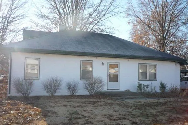 4500 Gray St photo 1