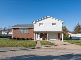 126 E 4th Ave, Latrobe, PA 15650