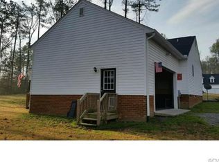 19906 E Whisper Ct, Sutherland, VA 23885