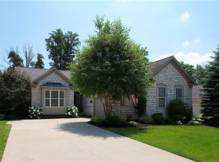 7825 Rockdove Ln #28, Concord Township, OH 44077