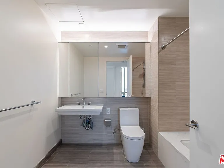 877 Francisco St #4202 — Photo 20