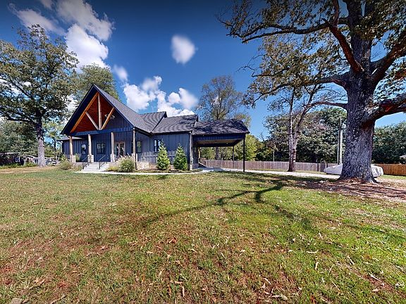 4th image of 1601 Old Estill Springs Rd