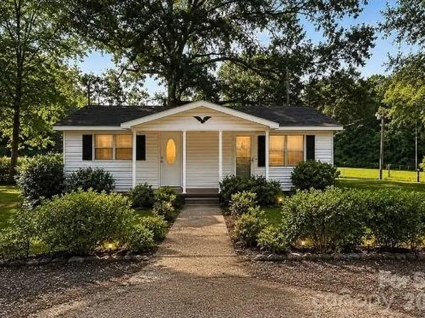 197 Faulkenberry Rd, Pageland, SC 29728