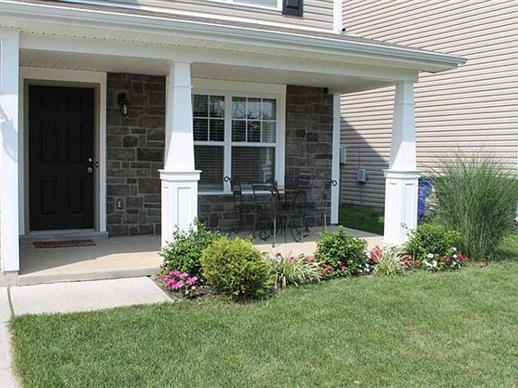 2nd image of 1013 Applecross Dr