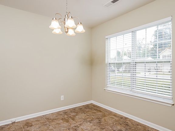 5th image of 3628 Whitworth Dr