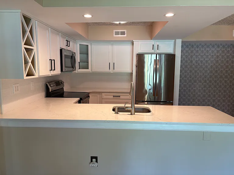 801 Deer Run — Photo 5