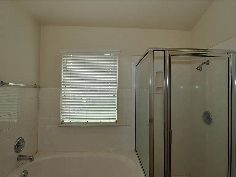 1409 Tea Leaf Dr — Photo 11