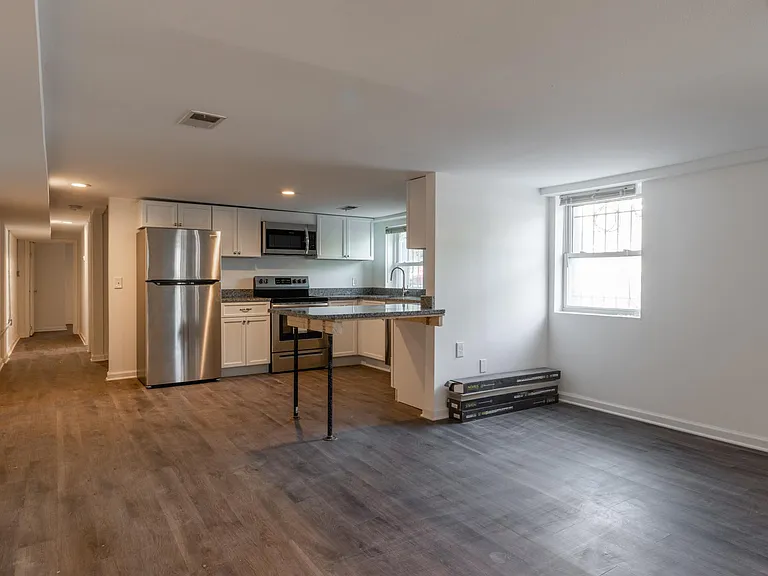 2914 13th St NW #B — Photo 1