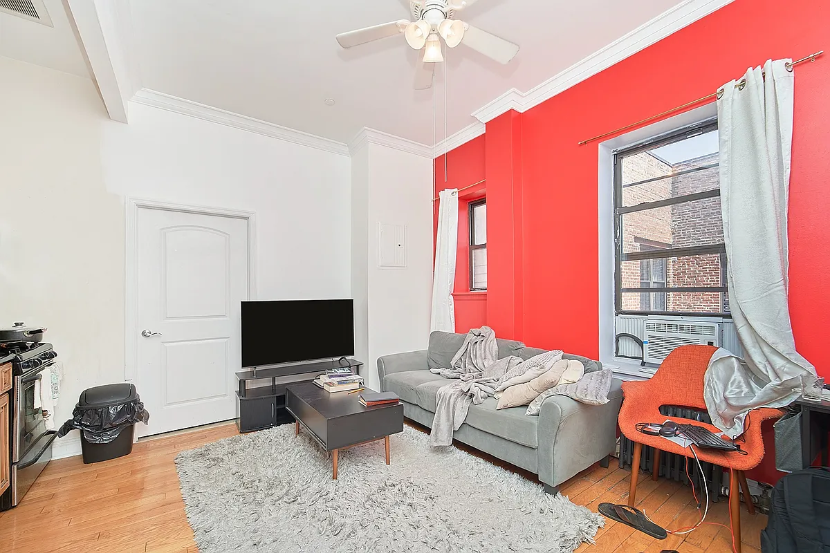Building Photo - 560 W 144th St #67