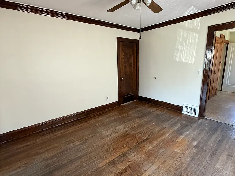 9011 Park Heights Ave — Photo 4
