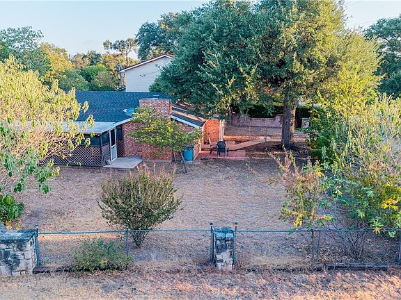 3rd image of 4917 Owen Ln