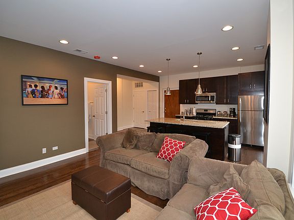 4th image of 2506-08 W Argyle St #25082