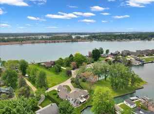 473 Lathrop Ave, Algonac, MI 48001