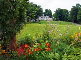 30 Center St, Bernardston, MA 01337