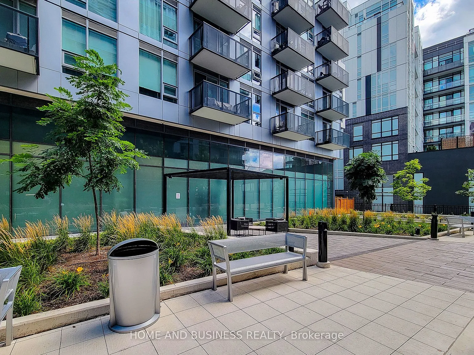 2 bed, $2,700 — Photo 4